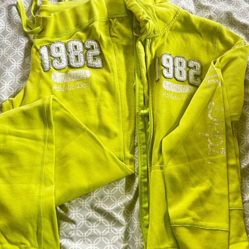 Mossimo Supply Co Green Track Pants Joggers